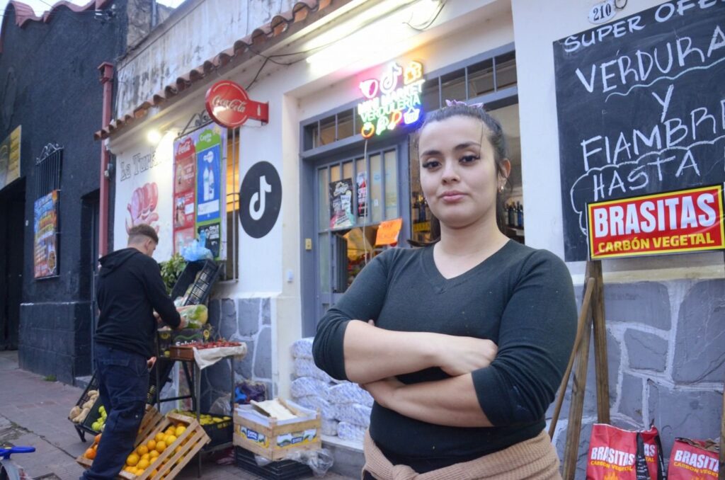 1790989379362