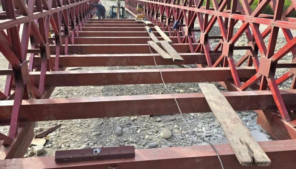 aa_puente_toldos2